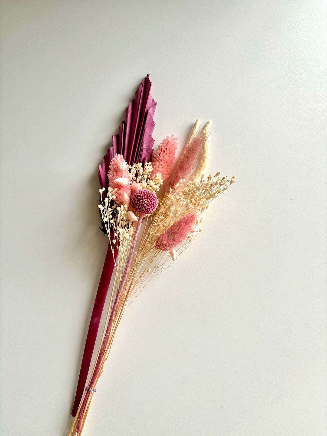 Dried flower bouquet