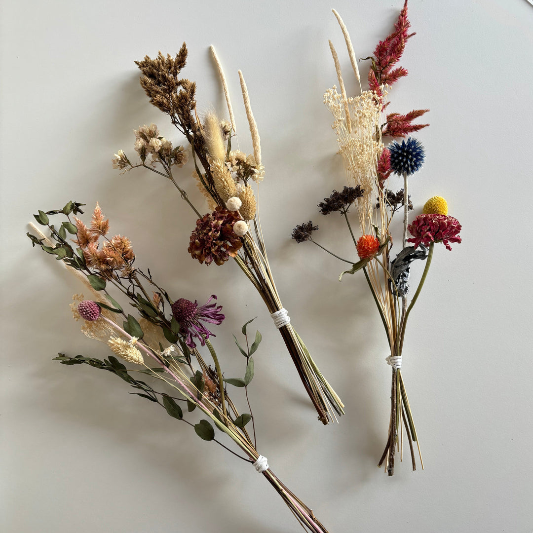 Dried flower bouquet