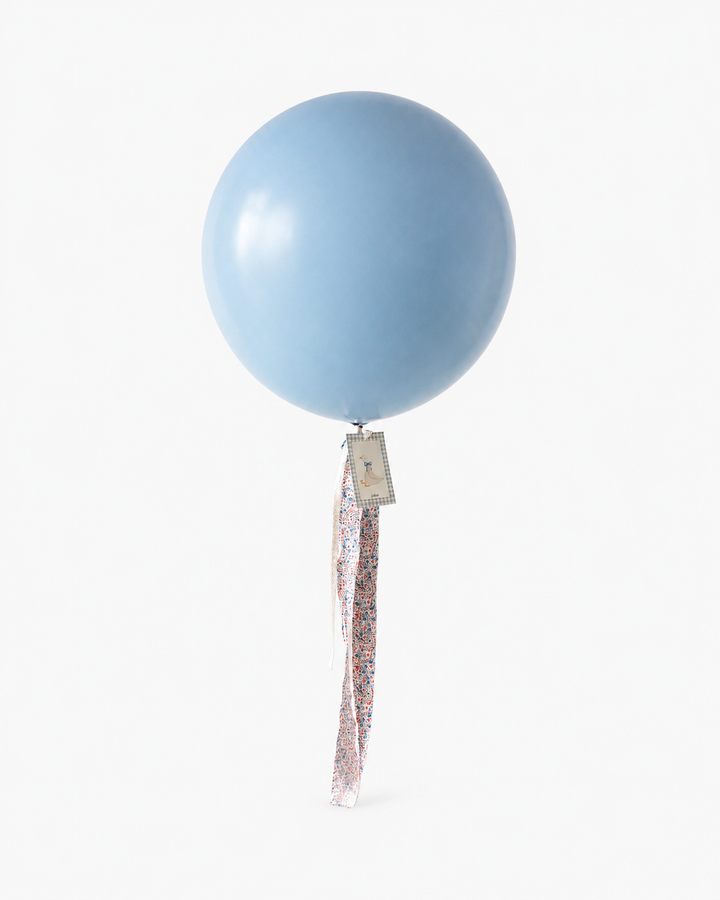 blue jumbo balloon with floral fabric tail and card with a sitting goose