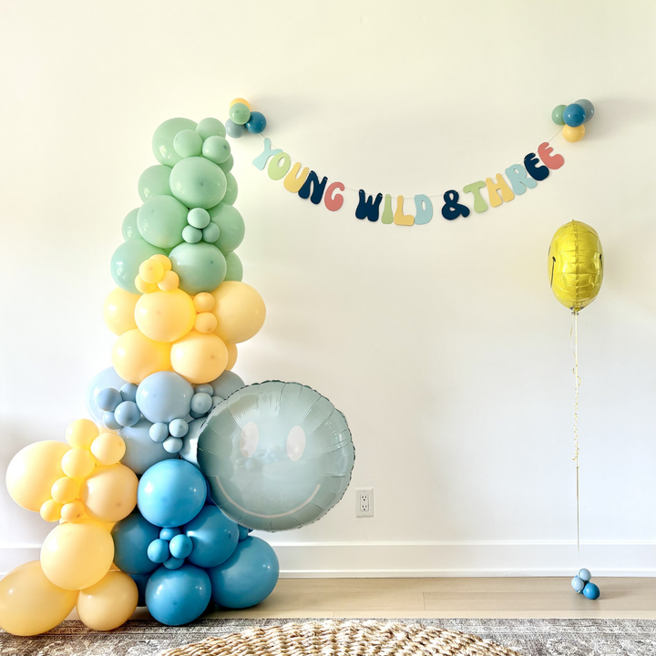 Freestanding Organic Balloon, Happy Vibes