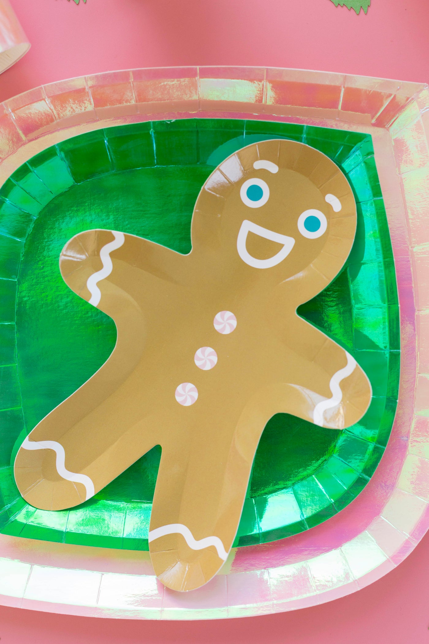 Gingerbread Plates (8)