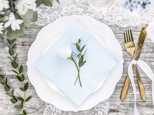 Napkins, light sky-blue